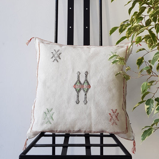 WHITE CACTUS SILK PILLOW - Milsouls