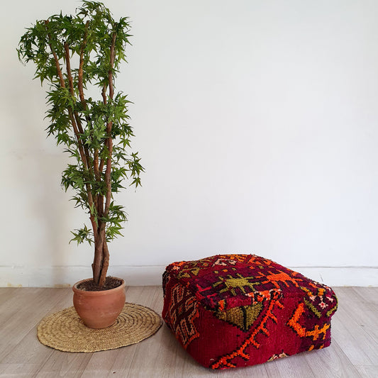 KILIM RED FLOOR POUF