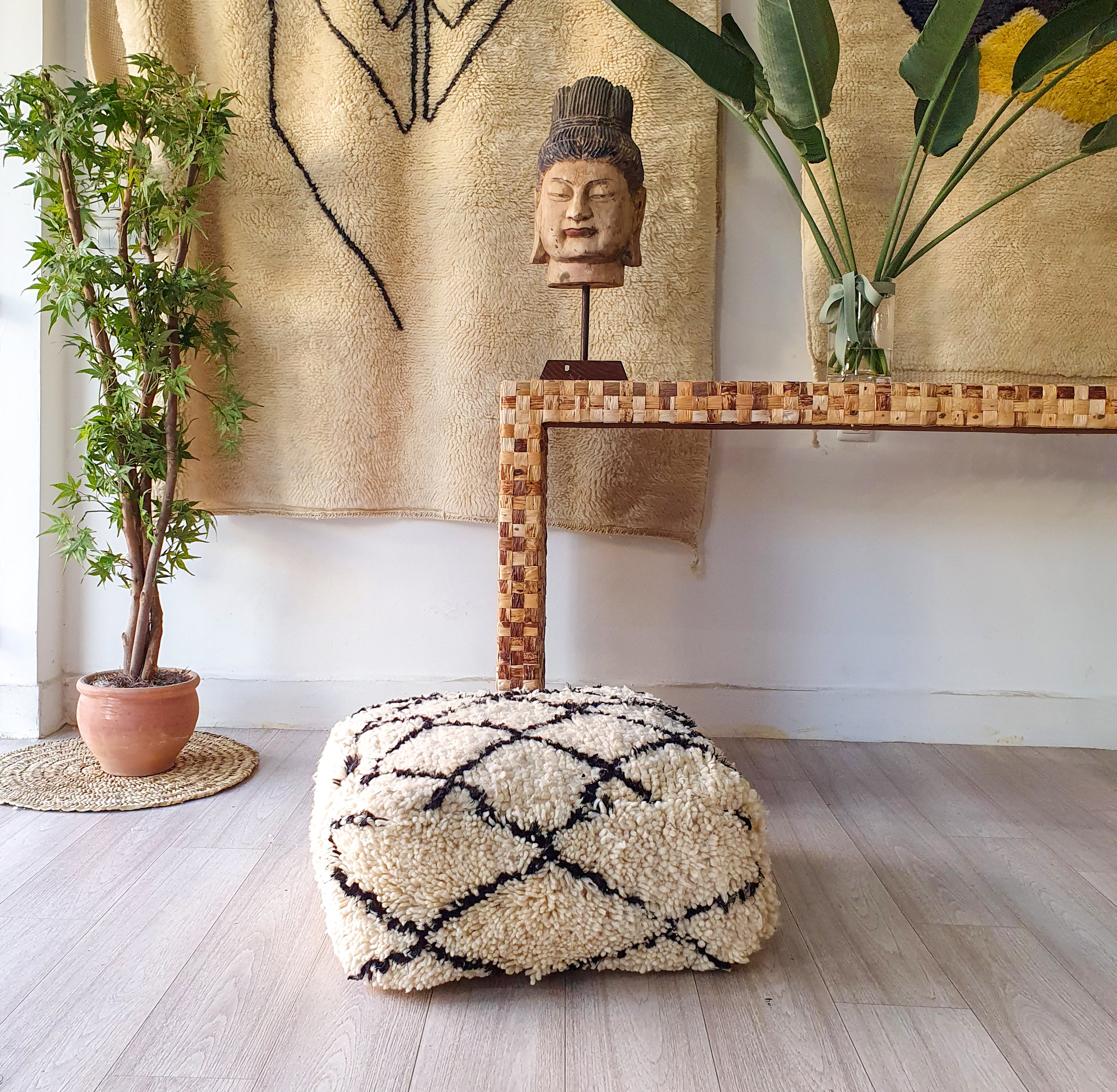 Moroccan Pouf, Berber Pouf, wool pouf, sale handmade pouf, outdoor poufs, beniouarain ottomans pouf