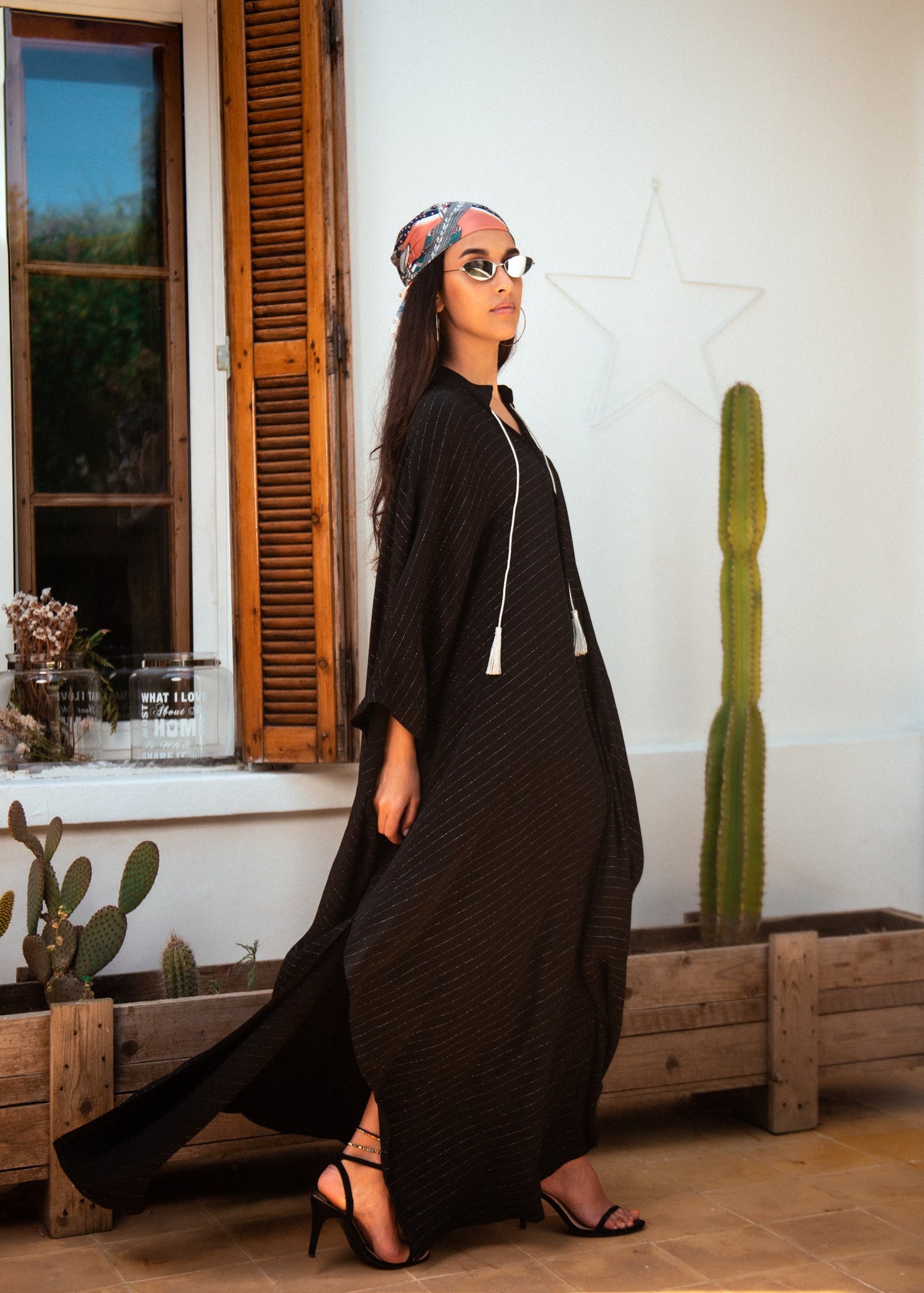 SAINT STRIPES KAFTAN - BLACK